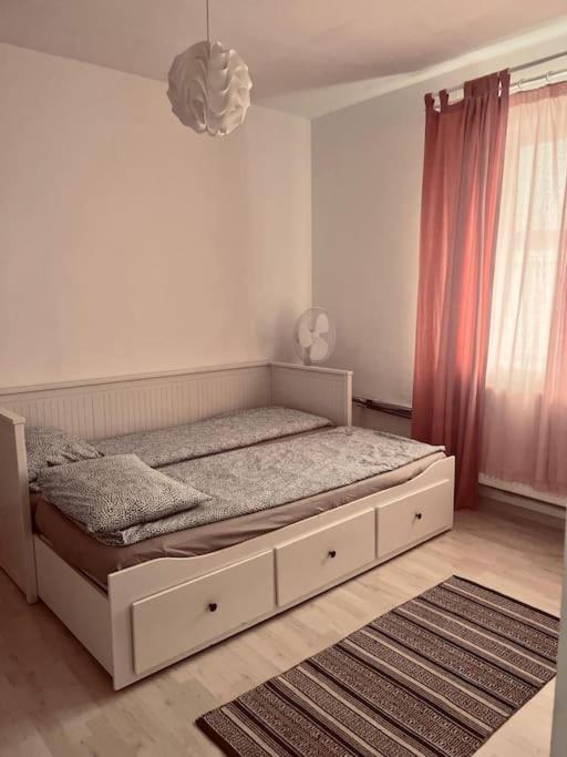 Apartmán Lorand'S Place Near The River Kluž Exteriér fotografie